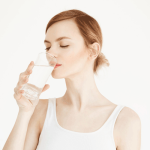 Manfaat Minum Air Putih